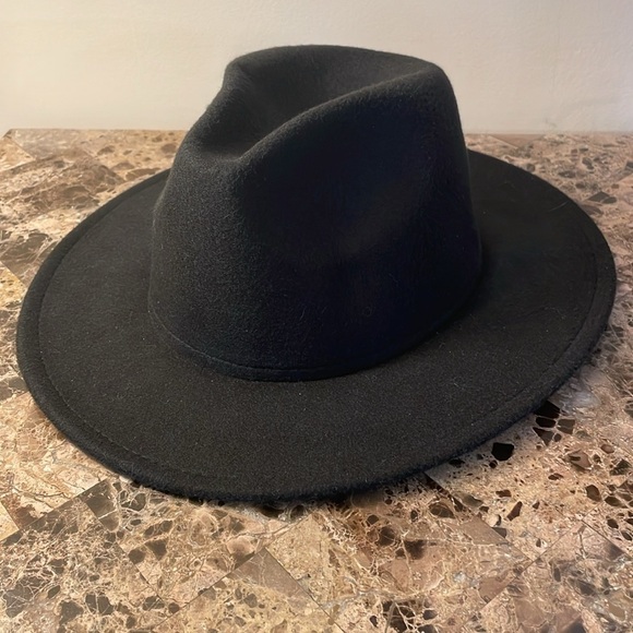 Fashion Nova Black Fedora Hat - Picture 7 of 14